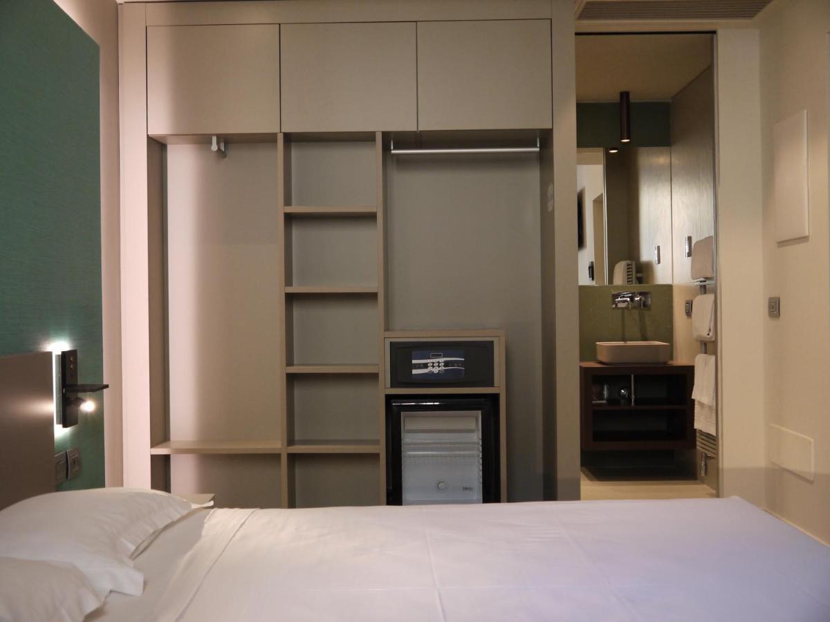 Rb Del Teatro&Apartaments อิโมลา ภายนอก รูปภาพ