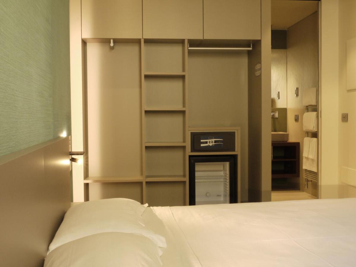Rb Del Teatro&Apartaments อิโมลา ภายนอก รูปภาพ