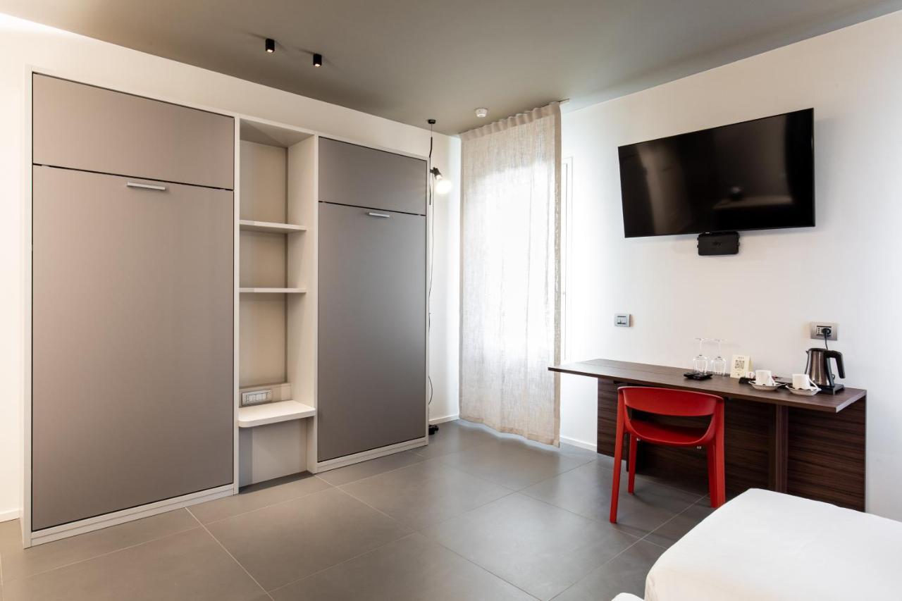 Rb Del Teatro&Apartaments อิโมลา ภายนอก รูปภาพ